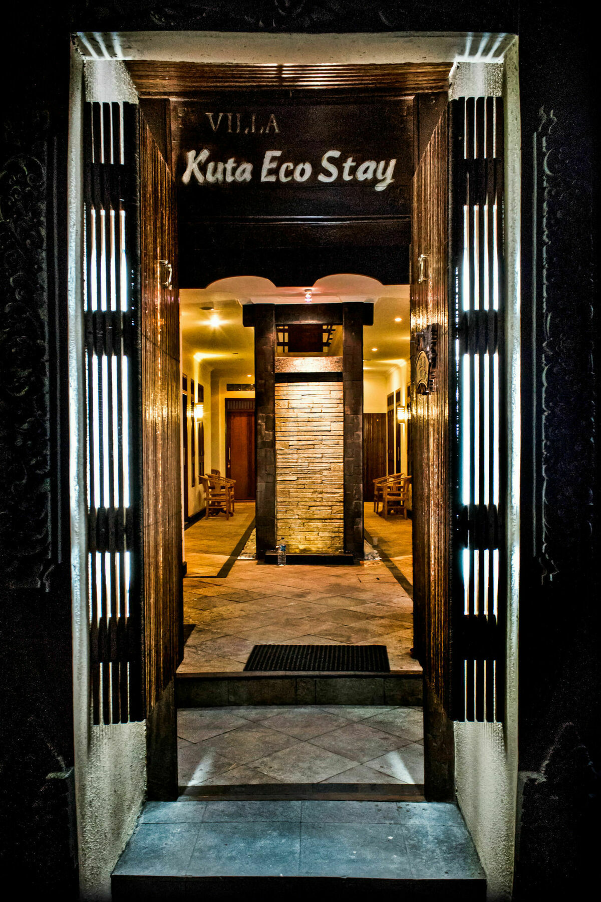 Kuta Ecostay Exterior photo